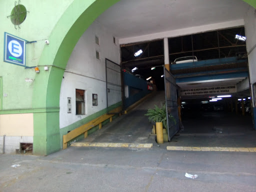 Parking Convención