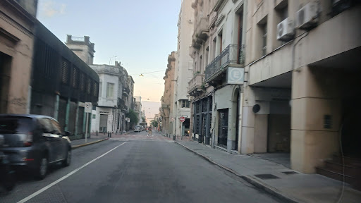 Estacionamiento 25 de Mayo