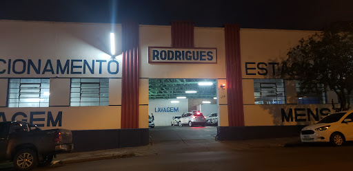 Estacionamento Rodrigues