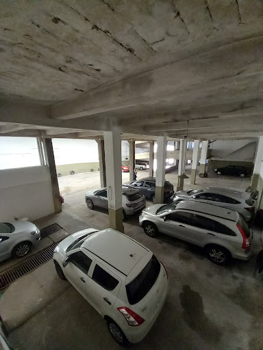 Parking / Garage Alzaibar