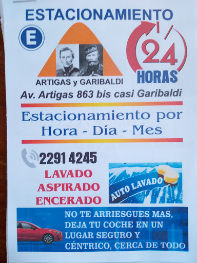 Estacionamiento Artigas y Garibaldi