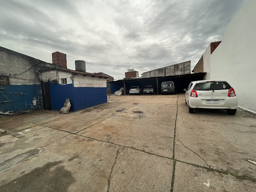 Parking y Lavadero