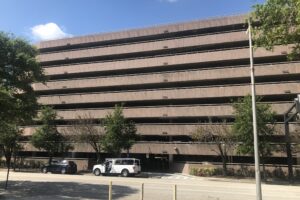 General Artigas 102 Parking